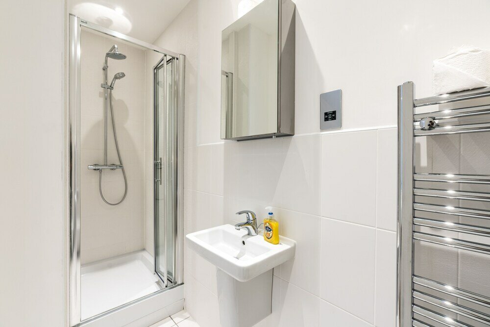 Фото 2 Bedroom Apartment on Homerton Road