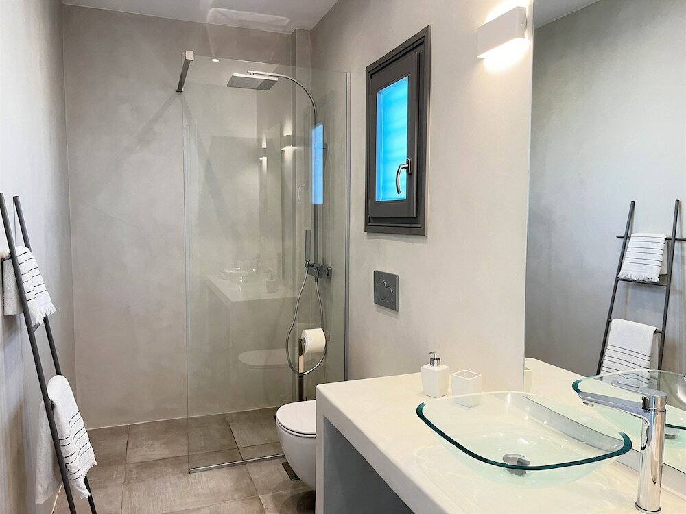 Фото Alexander Suites