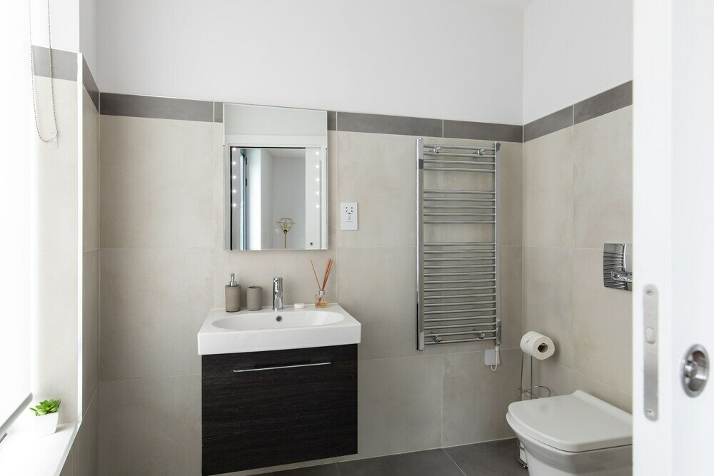 Фото Home. ly - London Camden Town Apartments