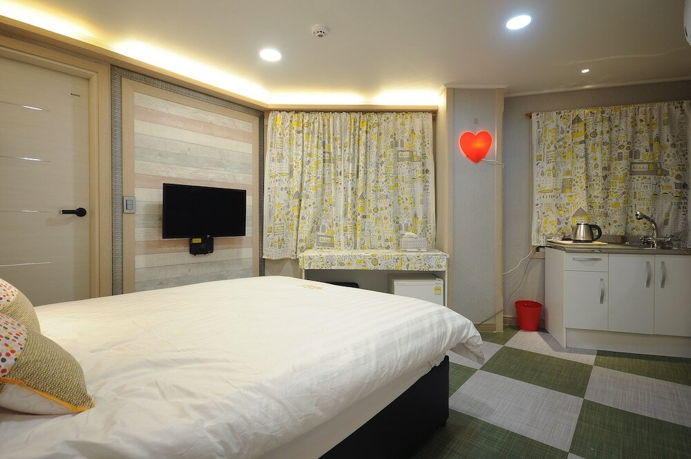 Фото Family Hotel BnB Nampo