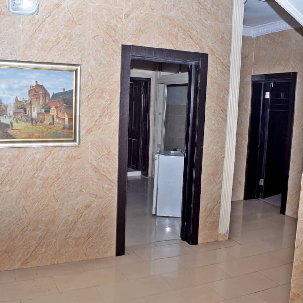 Фото Owee Suites