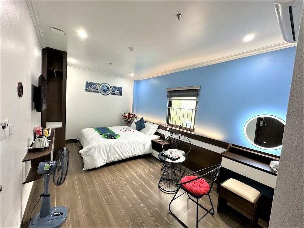 Фото New Horizon Hotel