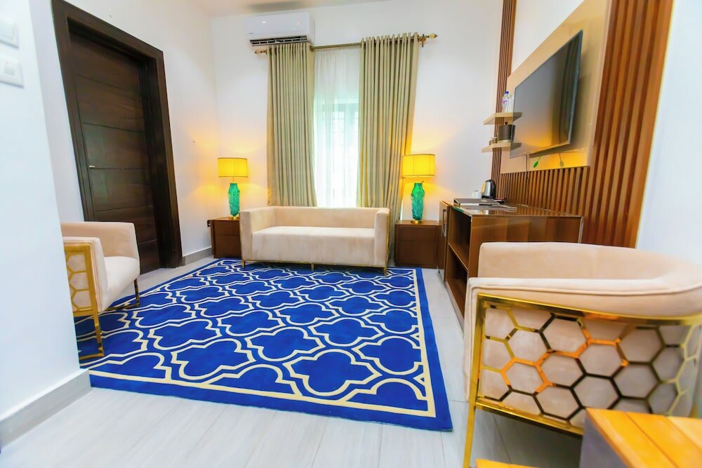 Фото Isglo Hotels Ikoyi