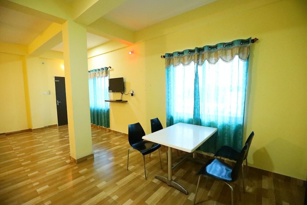 Фото Gaurika Residency Lodging and Boarding