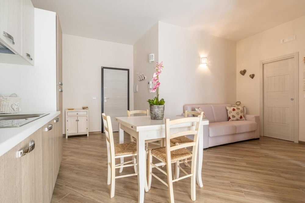 Фото Casa Martina Bright Apartment