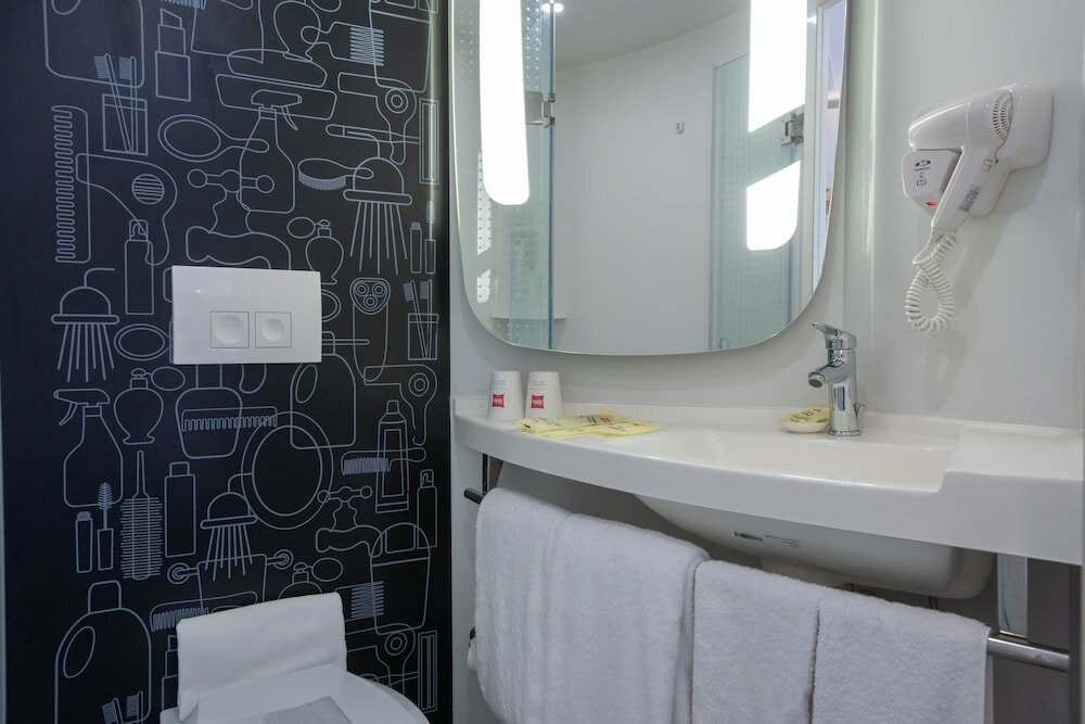 Фото Ibis Lanzhou Peili Square