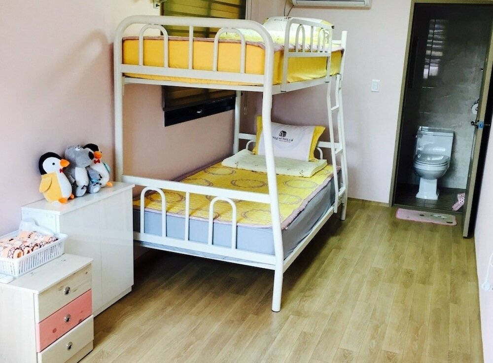 Фото Yeosuro Guesthouse - Hostel