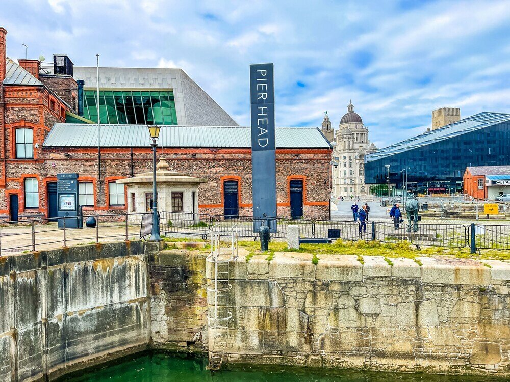 Фото Stay With Empire - Waller Street