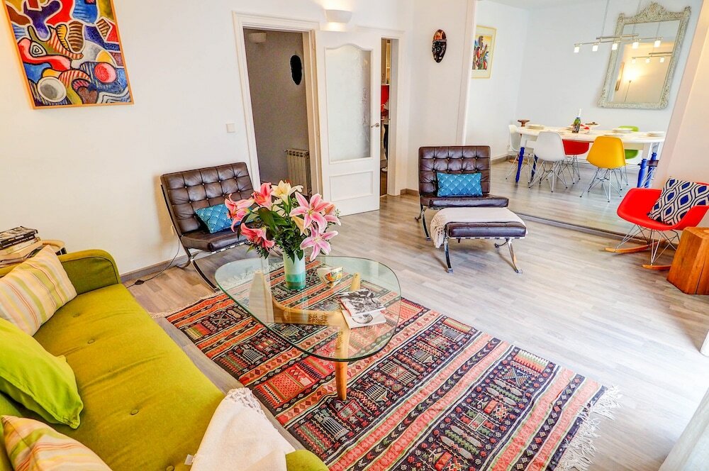 Фото Sitges Group Blue and White