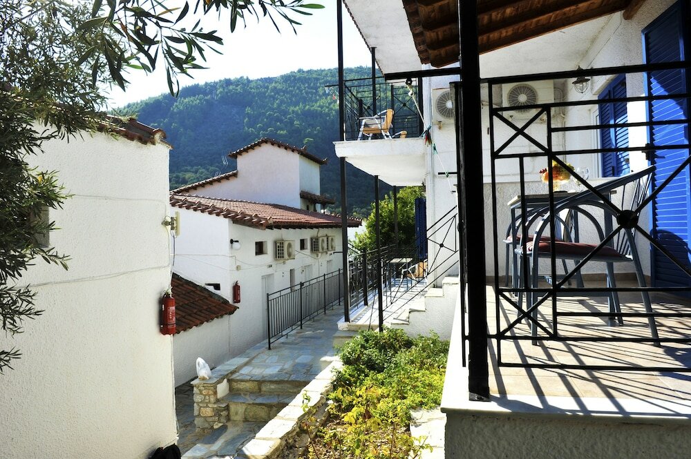 Фото Fengeros Village