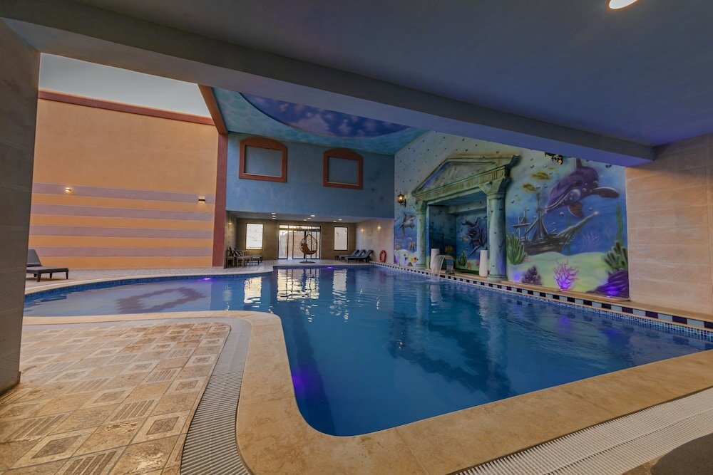 Фото Petra Canyon Hotel