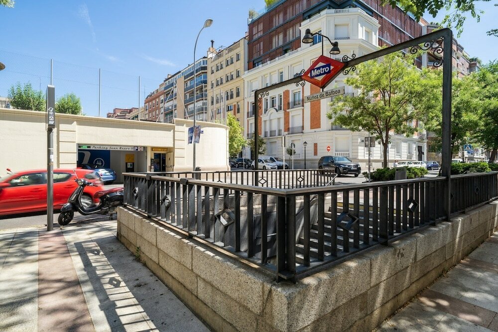 Фото Limehome Madrid Calle de Nuñez de Balboa