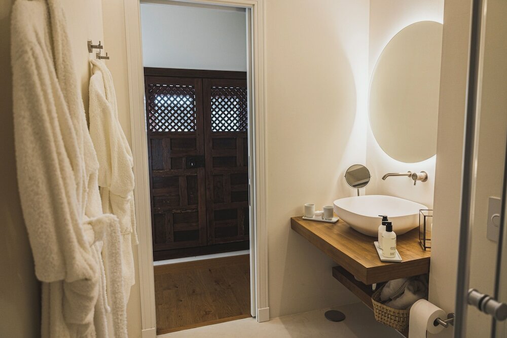 Фото La Ermita Suites - Único Hotel Monumento de Córdoba