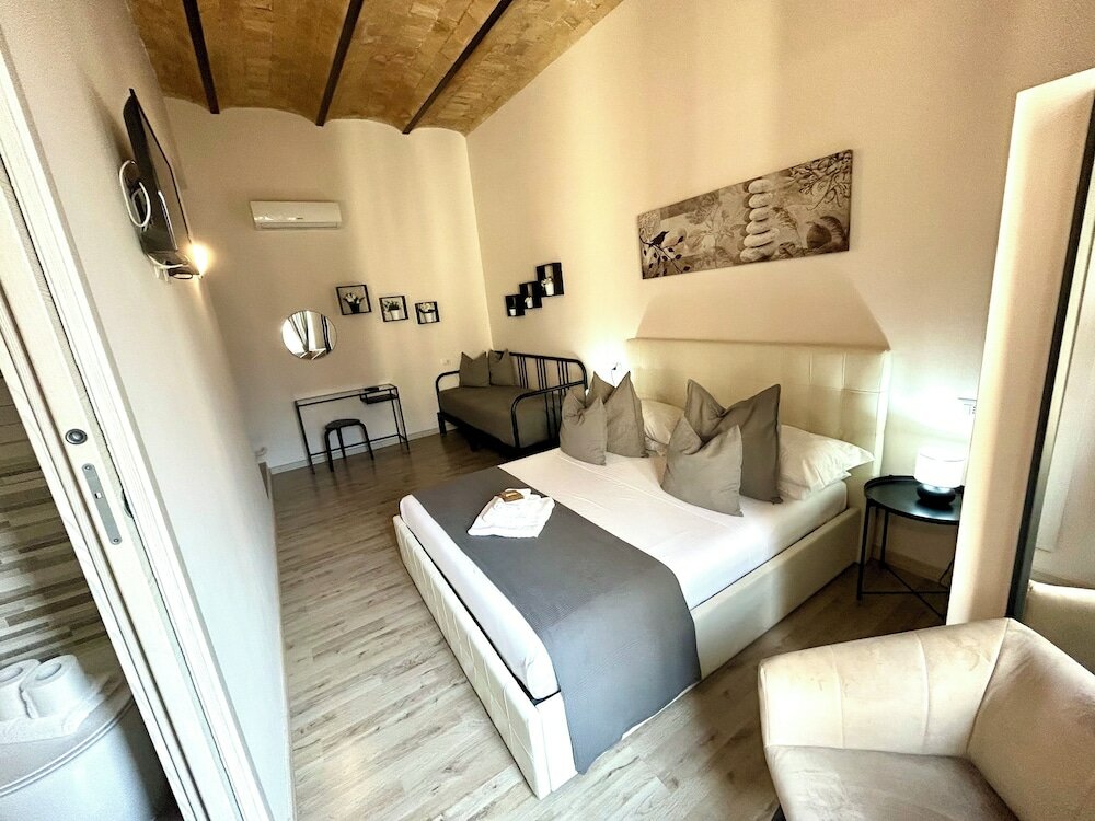 Фото San Pietro Rooms 84