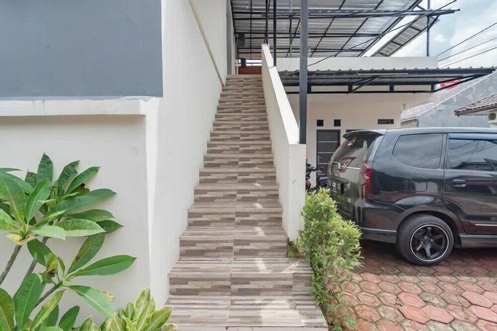 Фото Jl. Gn. Gede No. 22