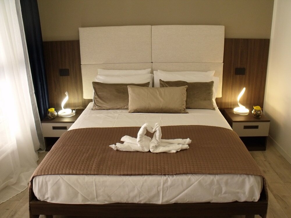 Фото Hotel Plaza Ungheria