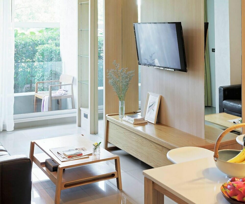 Фото Balcony Seaside Sriracha Hotel & Serviced Apartments