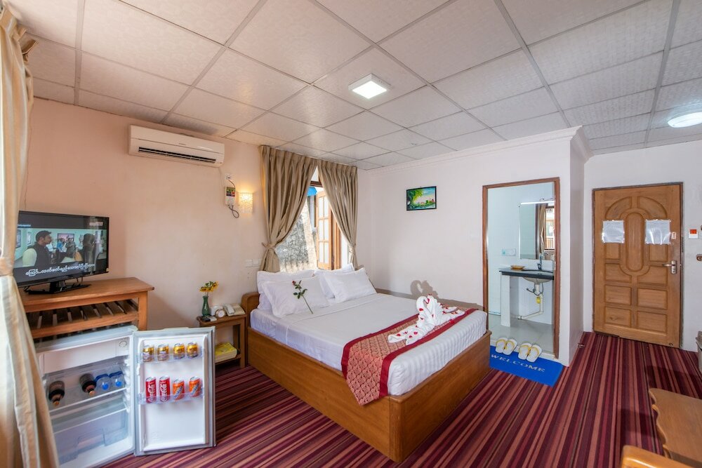 Фото Yangon Urban Hotel