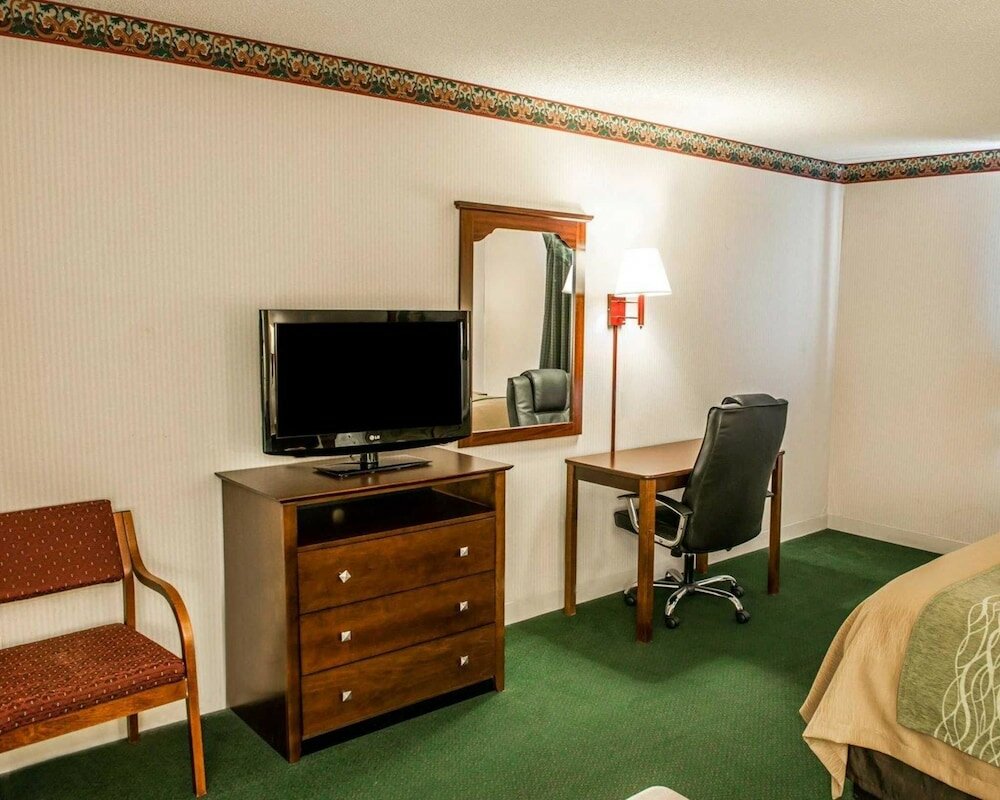Фото Quality Inn & Suites Lebanon I-65