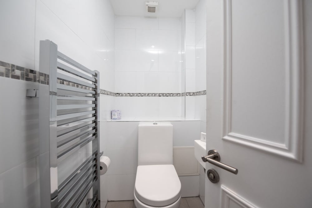 Фото Anderson Street by Capital