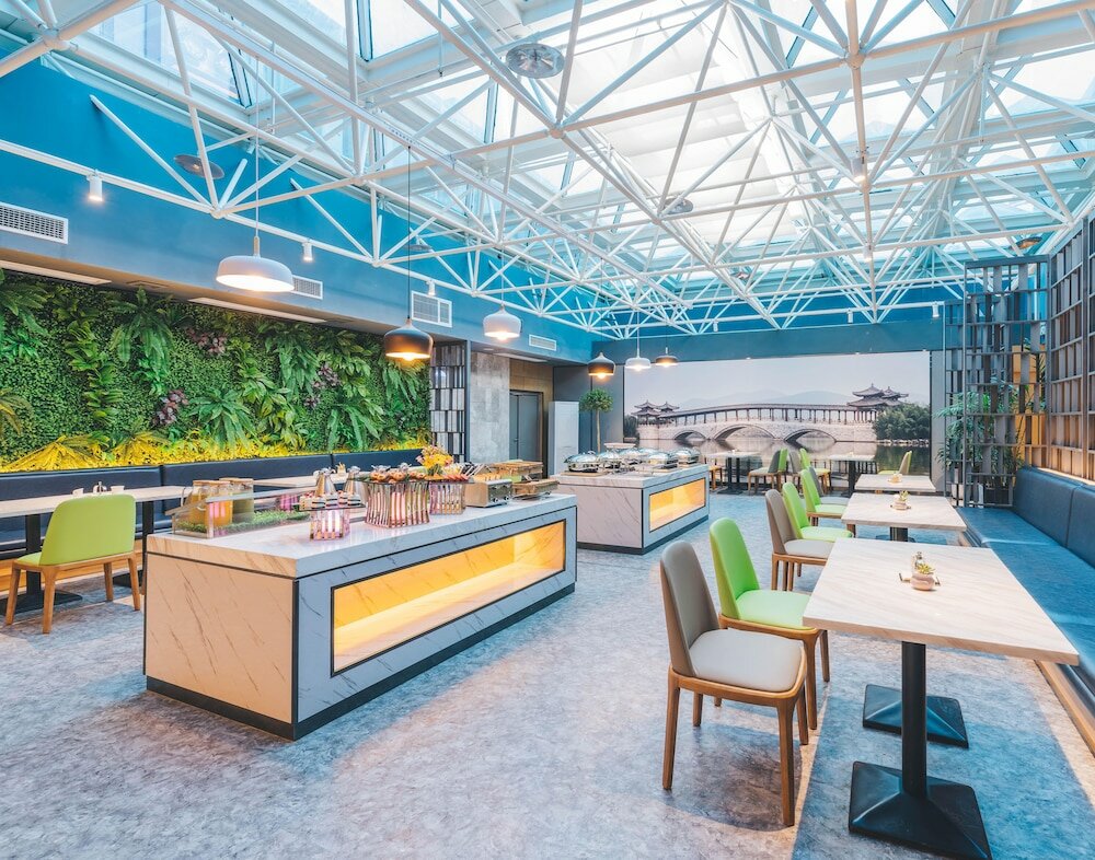 Фото Atour Hotel Sun YatSen Mausoleum Scenic Spot Nanjing