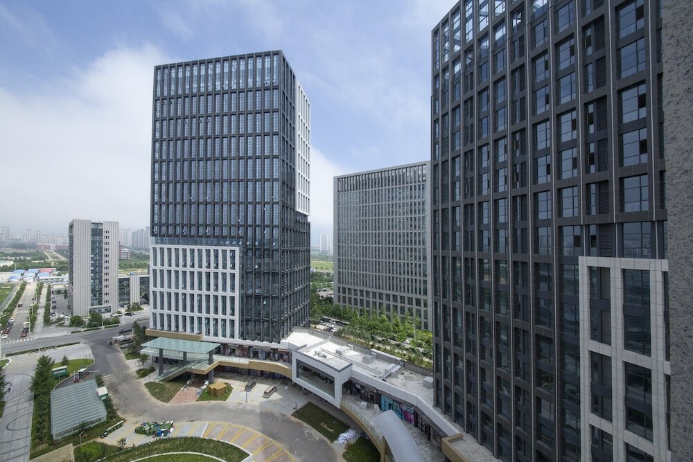 Фото Holiday Inn Express Qingdao West Coast, an Ihg Hotel