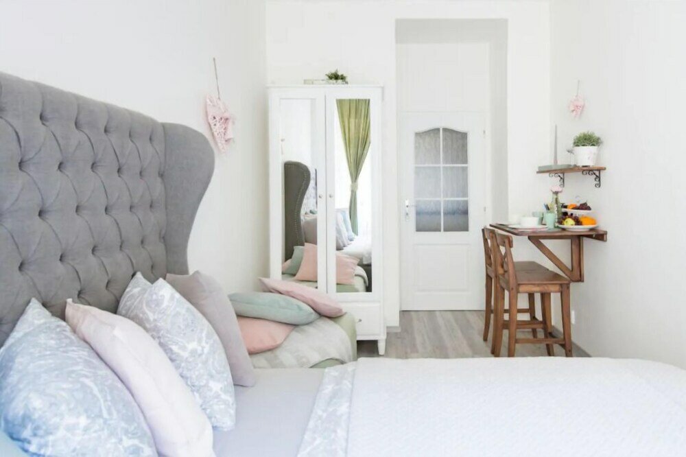 Фото Sokolovska Apartment