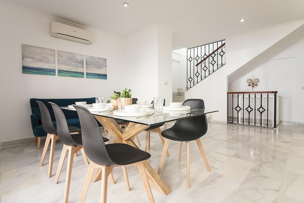 Фото Tomas FreshApartments by Bossh Hotels