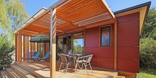 Гостиница Huttopia Sarlat в Сарла-ла-Канеде