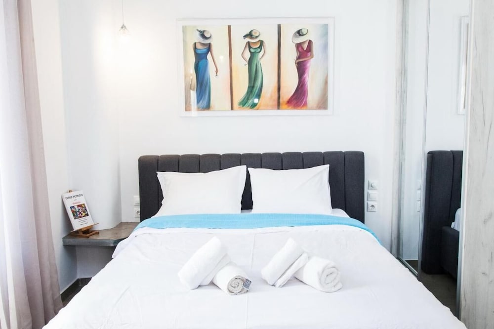 Фото Beautiful Apt. close to Monastiraki