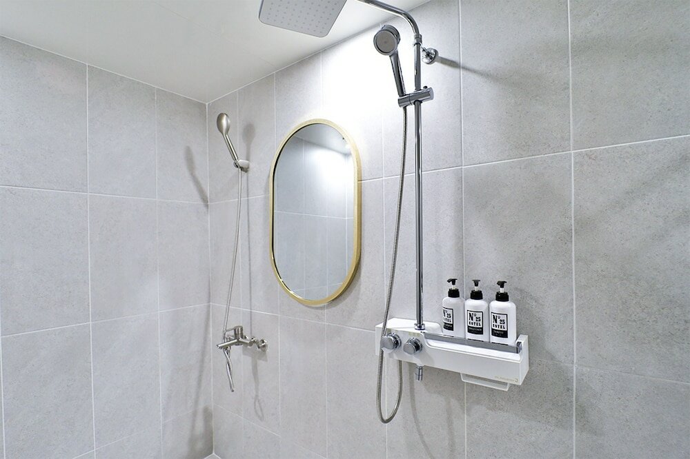 Фото Calm Rest Hotel