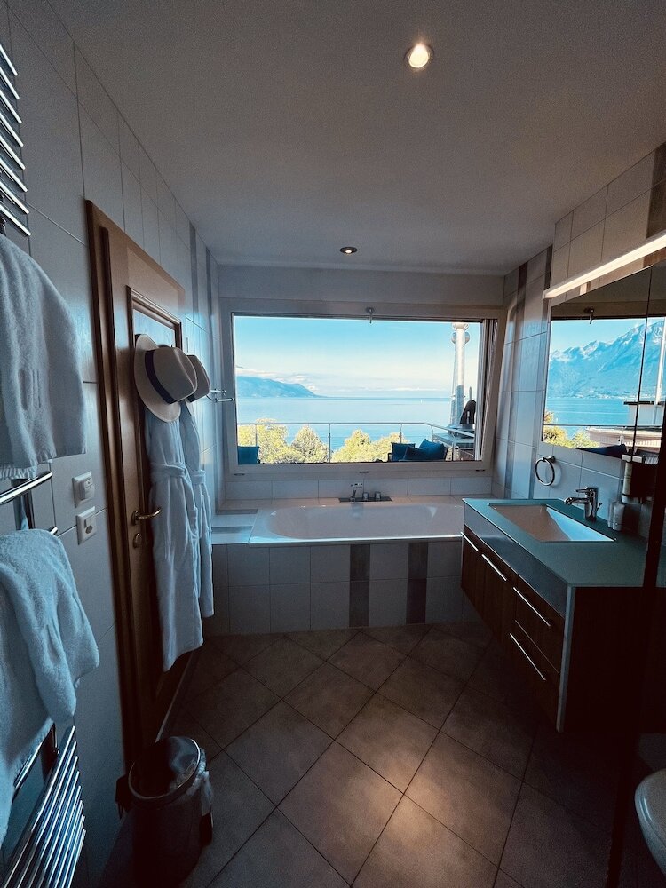 Фото La Rouvenaz