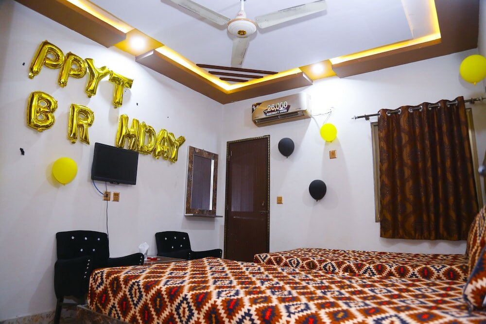 Фото New Taj Palace Hotel