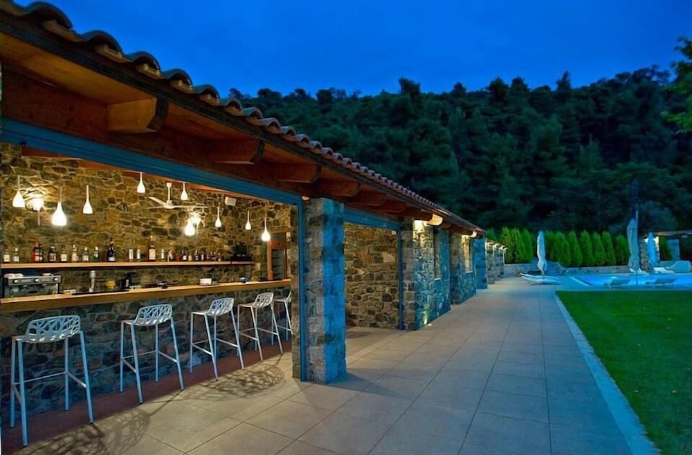 Фото Selina Kaminos Evia