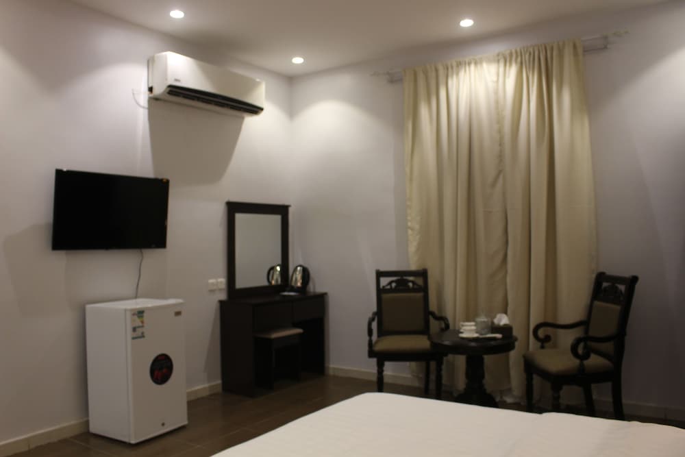 Фото The Golden Goose