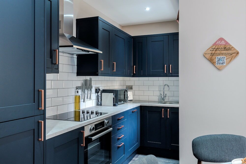 Фото Your Apartment Shepherd's Bush