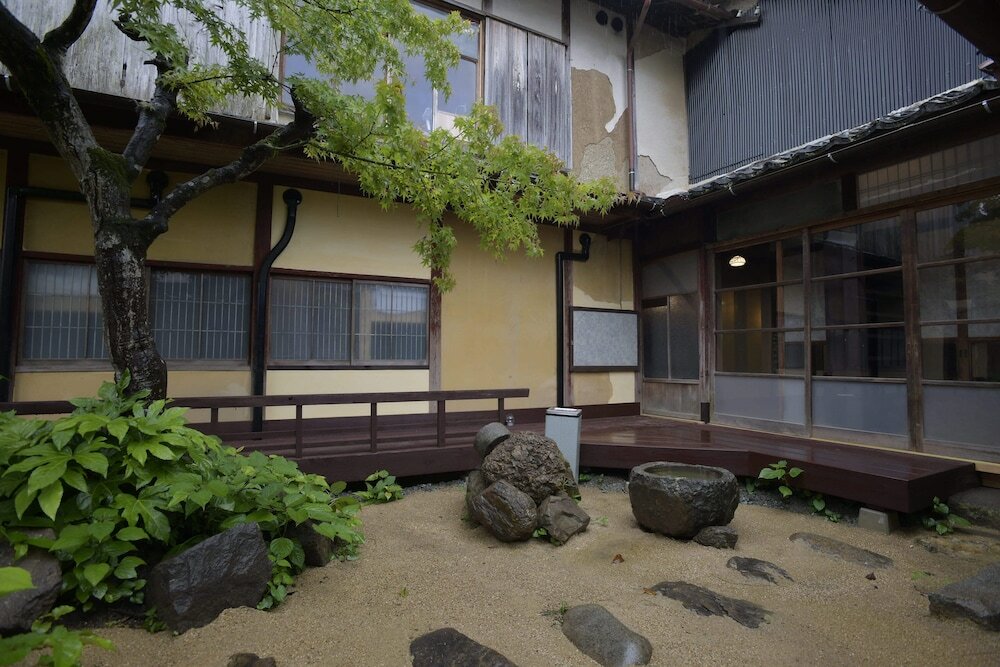 Фото Sasayama guest house Komeya