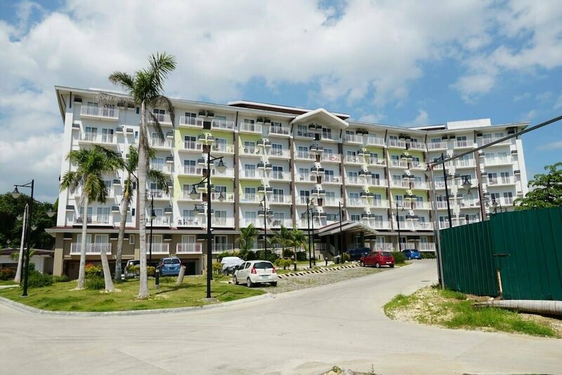 Гостиница Condo Stay Very Near Mactan Airport
