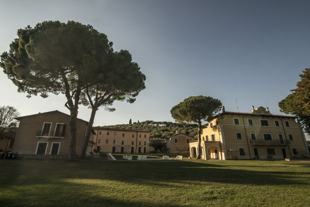 Фото Isola Polvese Resort