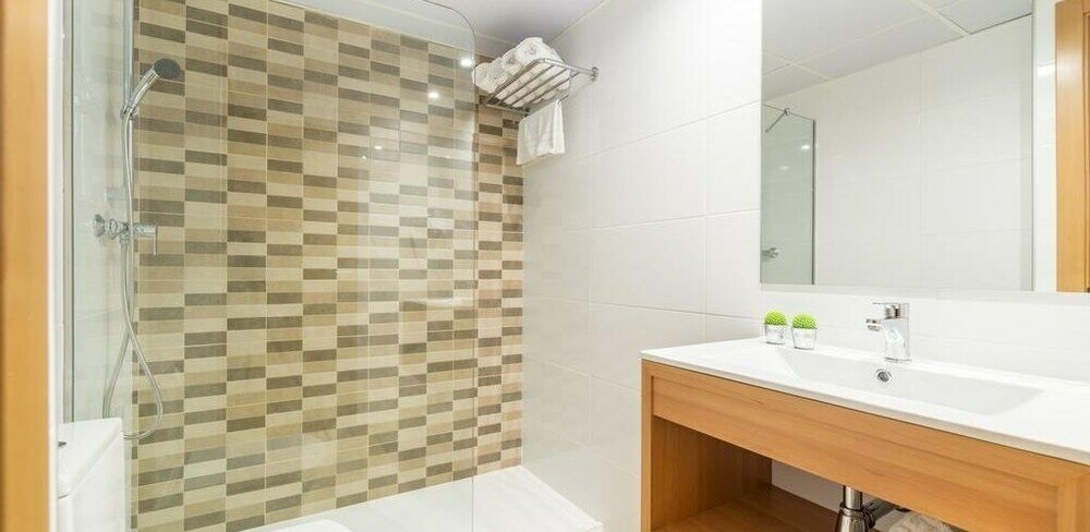 Фото Apartamento cerca de Water World y Gnomo Park