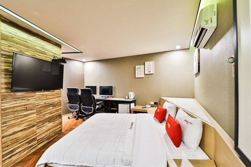 Фото 2heaven Hotel