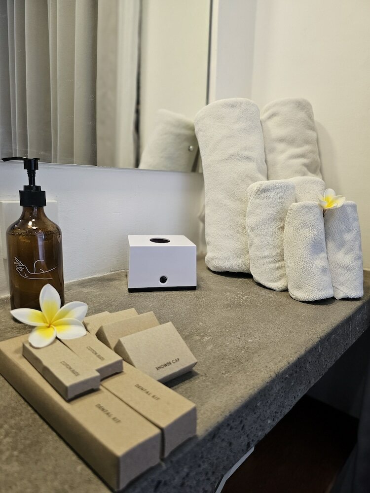 Фото Chandi Hotel