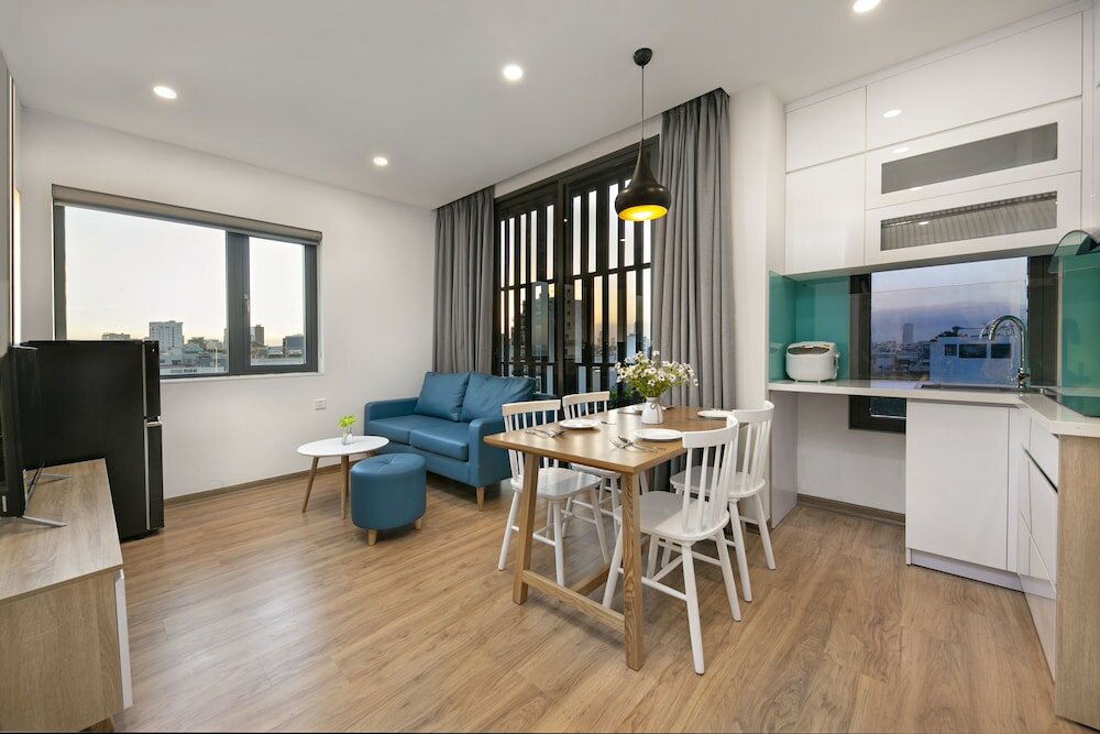 Фото Dolphin Hotel and Apartment