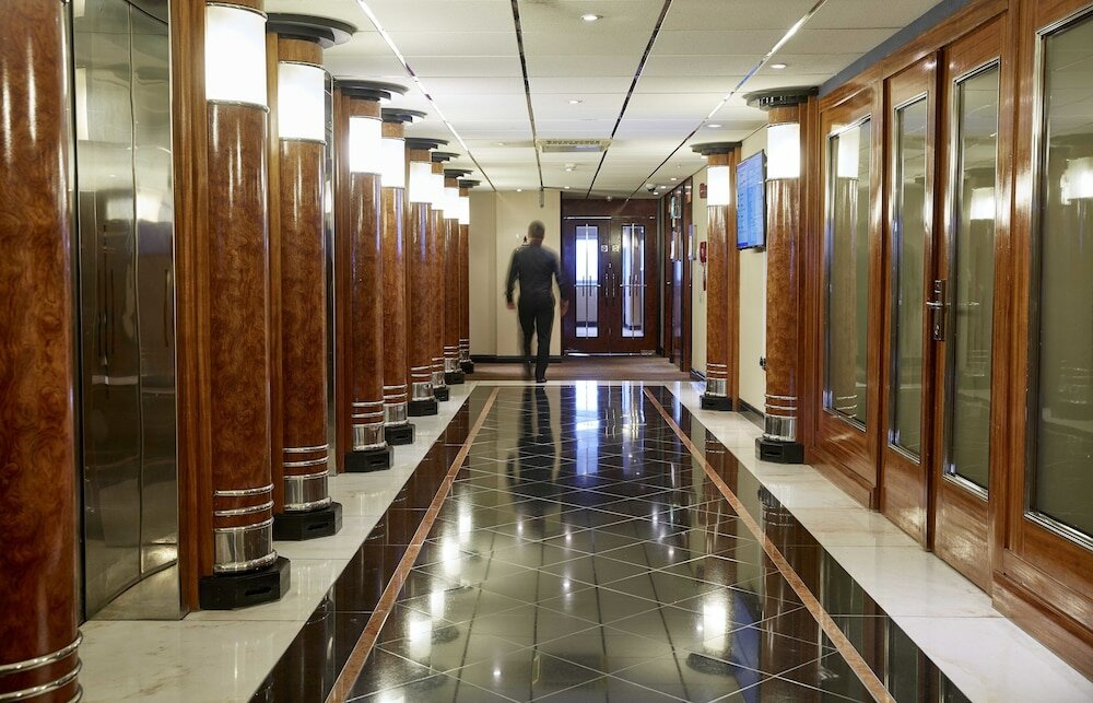 Фото The Tower Hotel