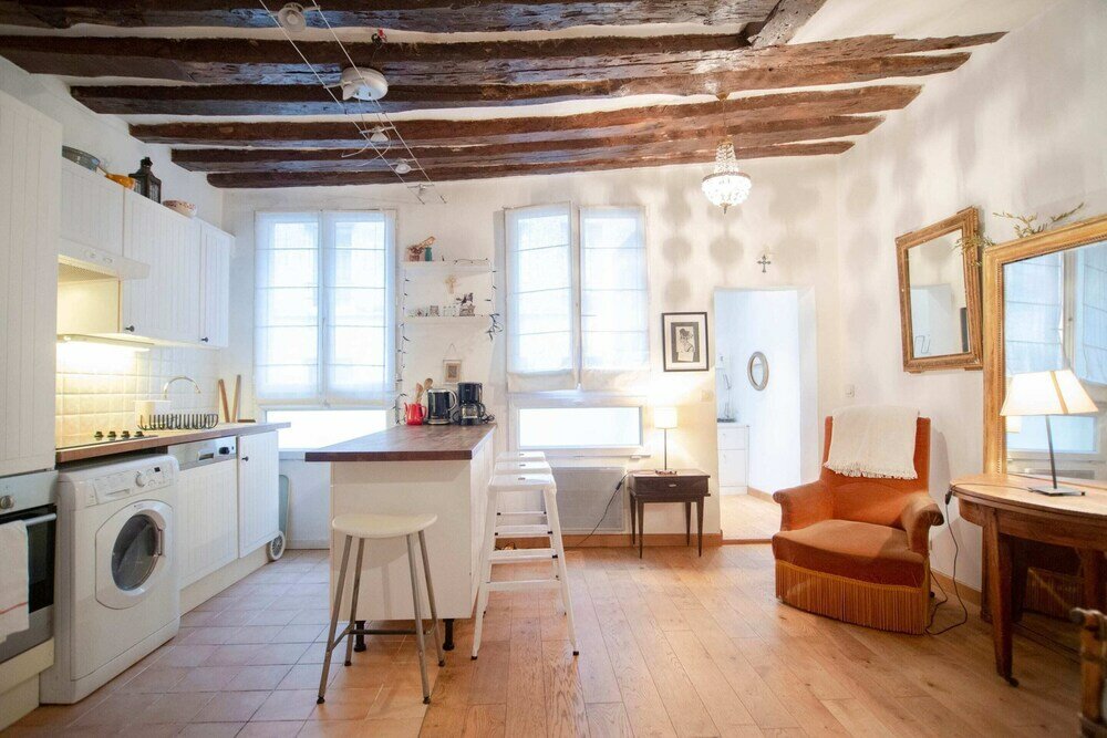 Фото Bright and Spacious Notting Hill Nest