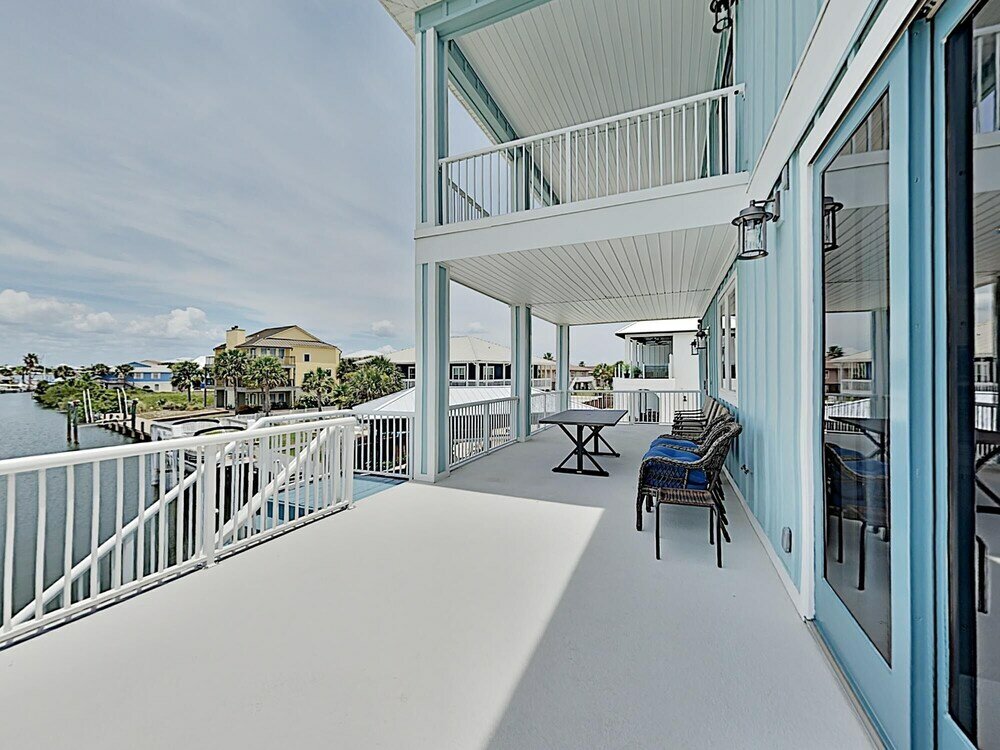 Фото Deja Blue Cove