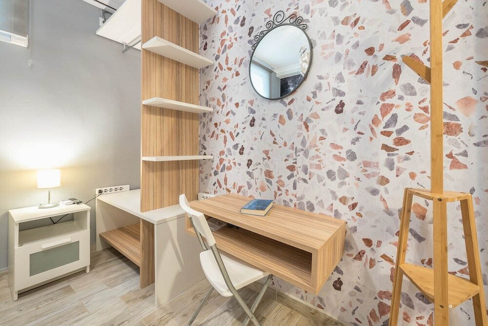 Фото Welcoming Koukaki Home by Cloudkeys