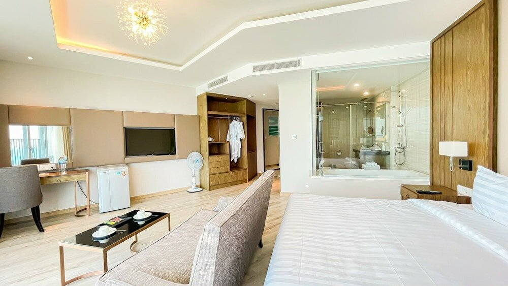 Фото Panorama Luxury Sea View Apartment