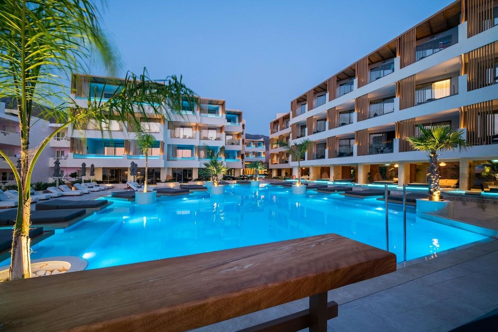 Фото Akasha Beach Hotel & SPA