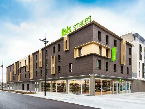 Гостиница Ibis Styles Guyancourt Versailles